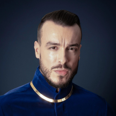 Cem Adrian