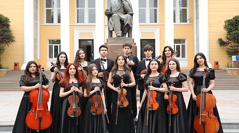 “La Campanella” kamera orkestrinin konserti