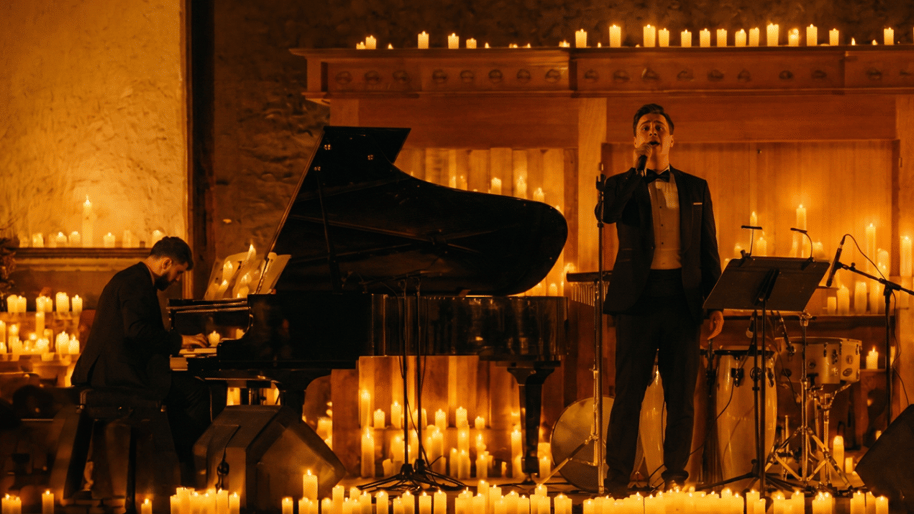 Açıq Havada Retro Axşamı. Şam işığında konsert. Candlelight