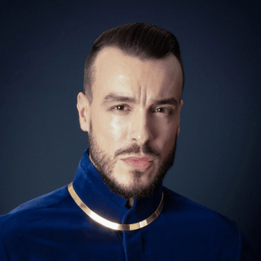 Cem Adrian
