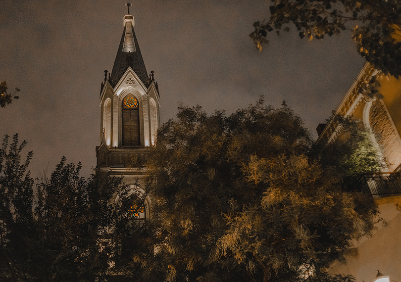 The Music of the Lord of the Rings by Candlelight. Mystery Ensemble.